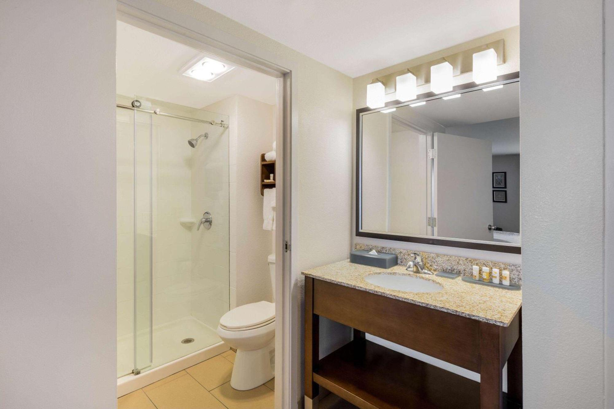 מלון La Quinta By Wyndham Oakland - הייווארד מראה חיצוני תמונה